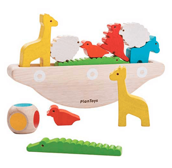 Barco balancín de madera con animales - Amapuches