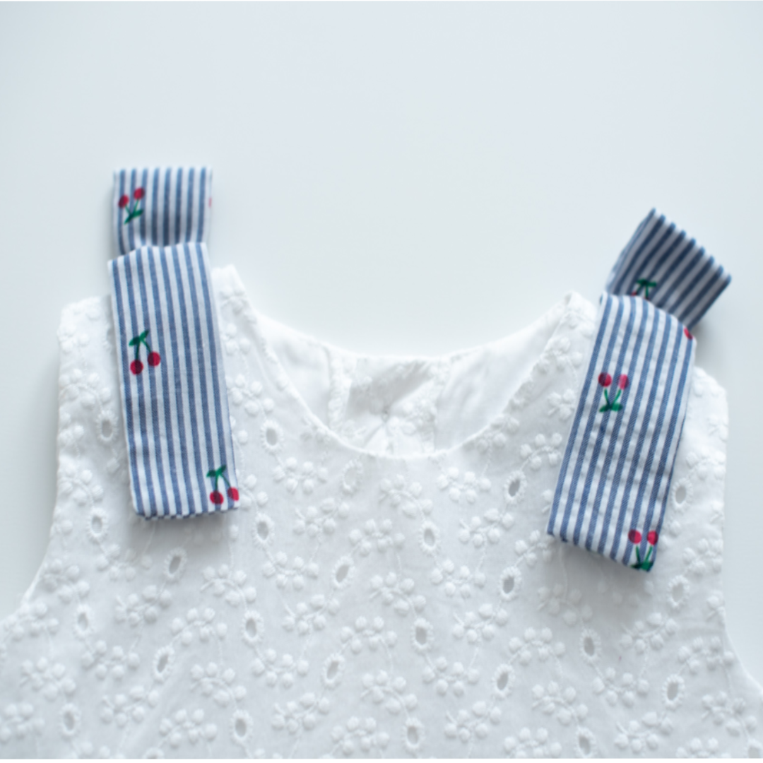 Conjunto vestido bebé niña bordado inglés de algodón con lazos - Amapuches