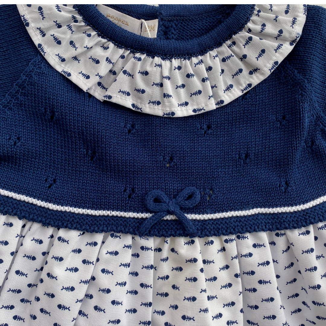 Vestido tejido con tela de peces
